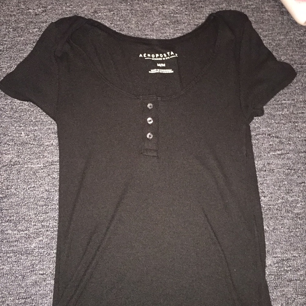 Black Aeropostale shirt